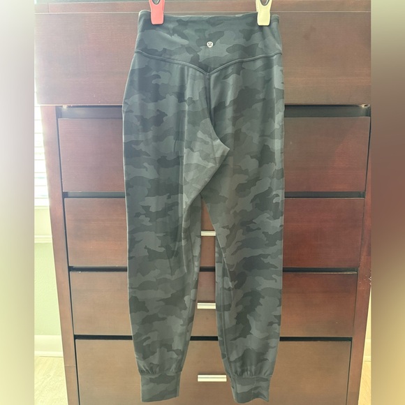 lululemon Align™ High-Rise Jogger - Picture 2 of 4